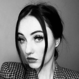 Meet your Posher, Aneta